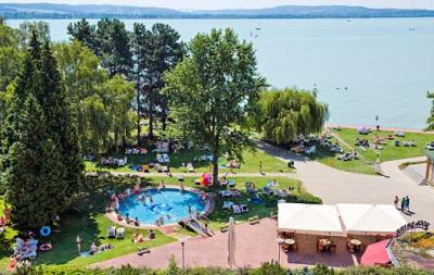 Schöne Aussicht auf den Plattensee vom Hotel Club Tihany - Hotel Club Tihany**** - Direkt am Ufer des Balatons