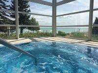 4* Wellness Hotel Marina-Port mit Whirlpool in Balatonkenese